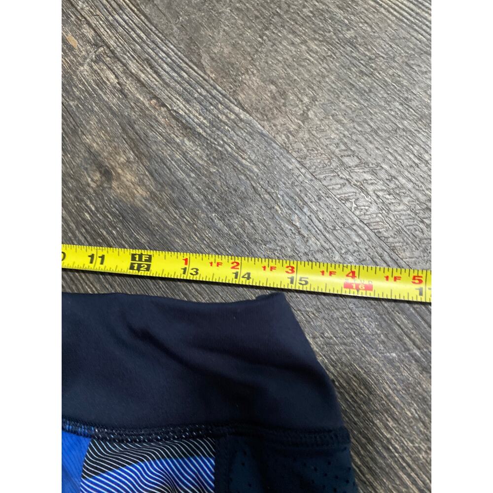 Athleta Shorts Size M - Picture 6 of 9